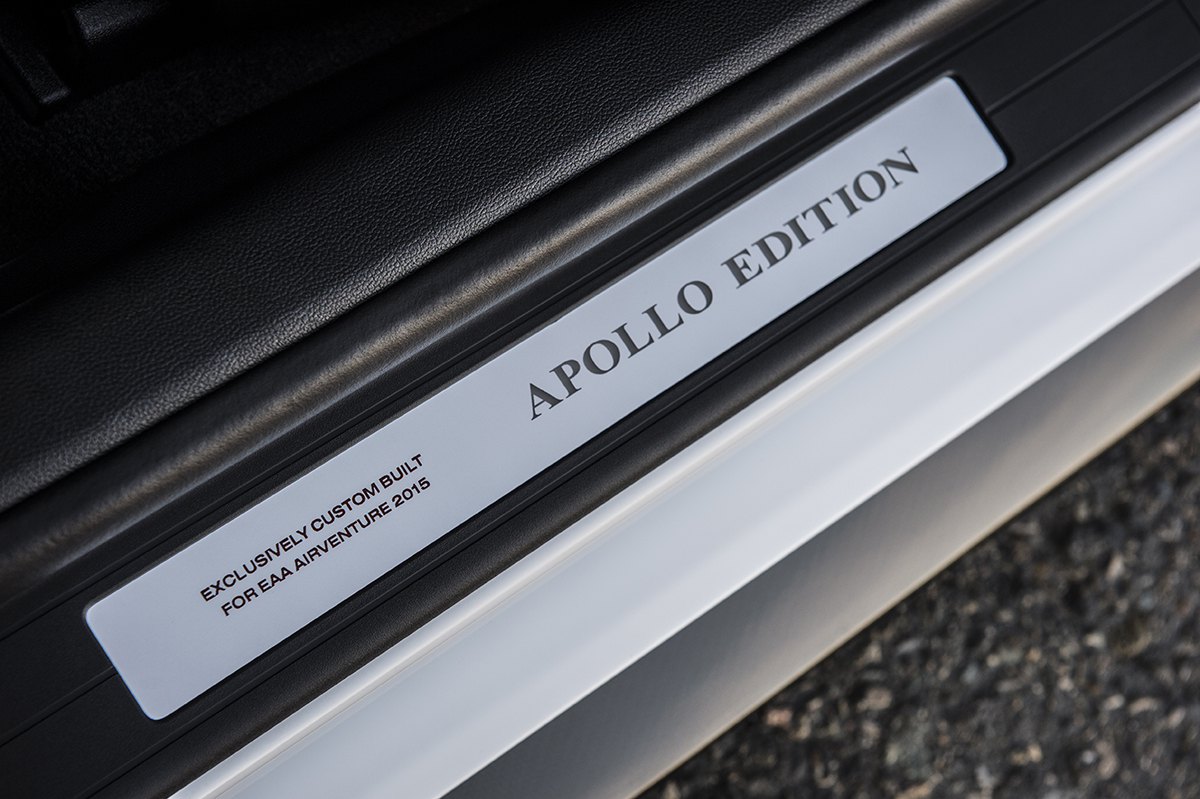 2015 AirVenture Ford Mustang Apollo Edition