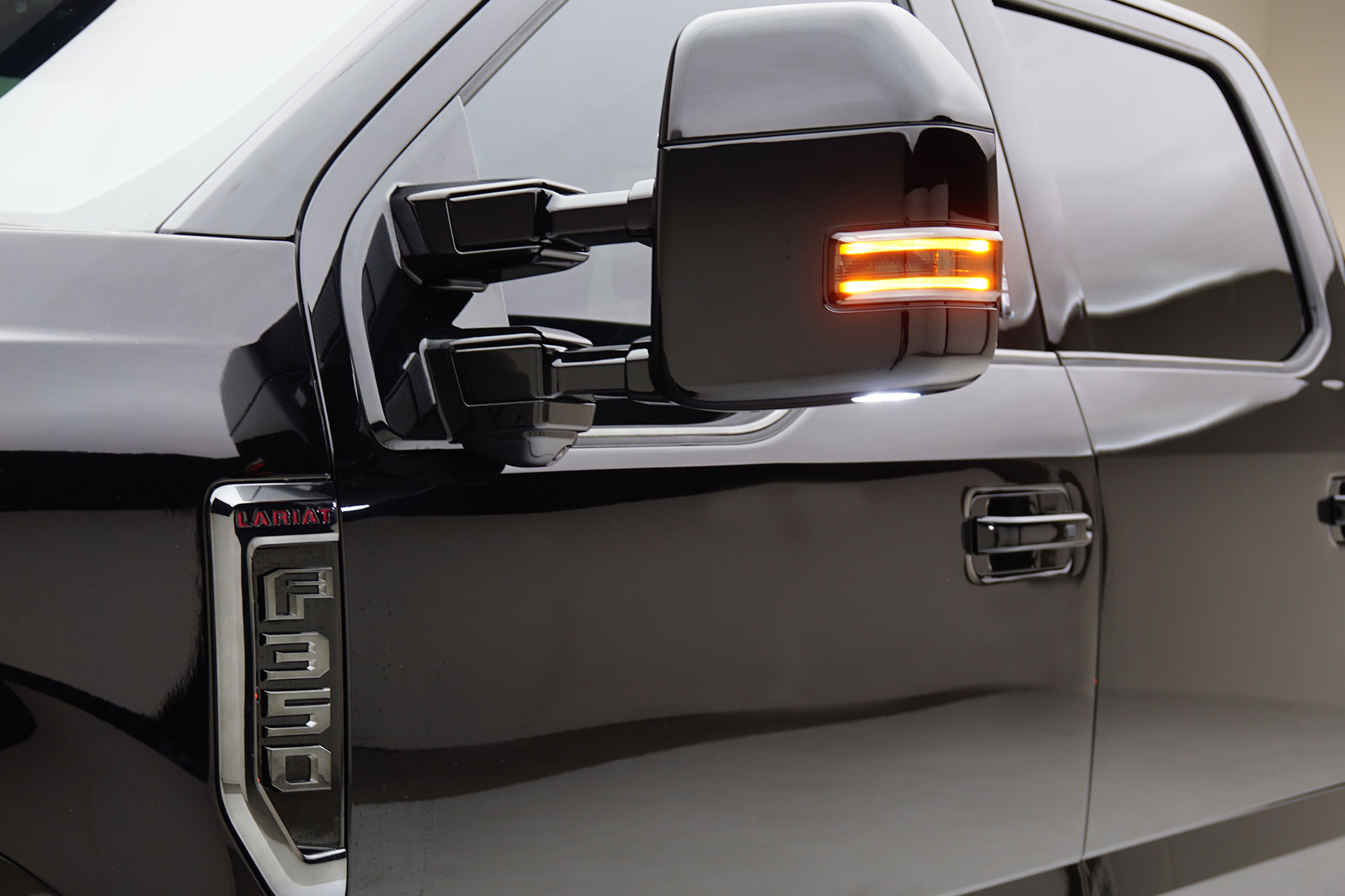 2017 MAD Ford F350 Lariat Super Duty Dually